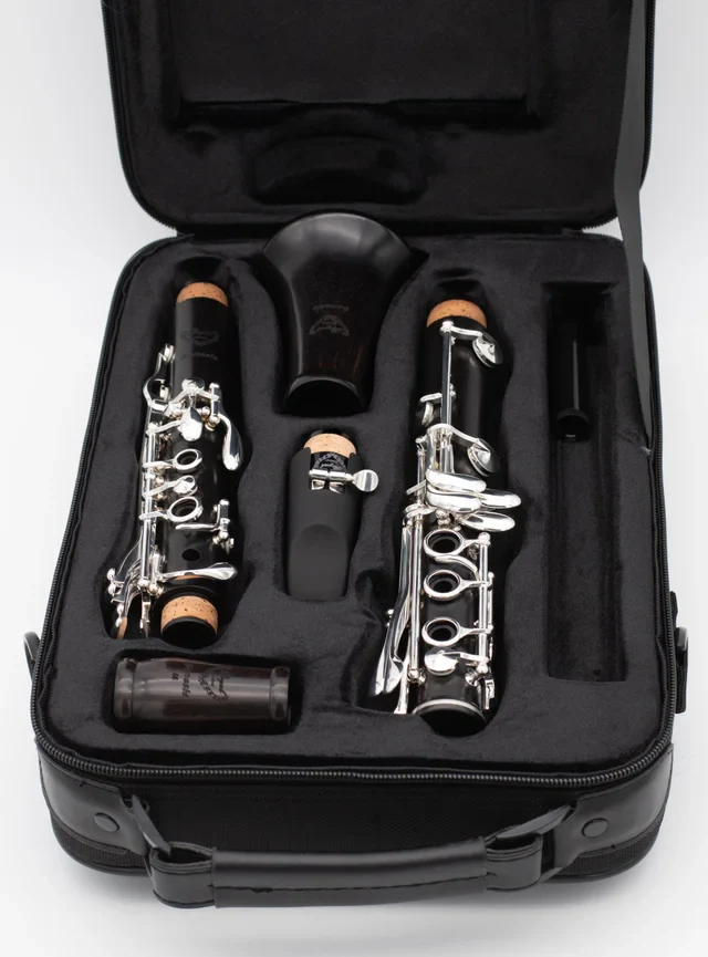 Royal Global Genesis Clarinet - Image 7