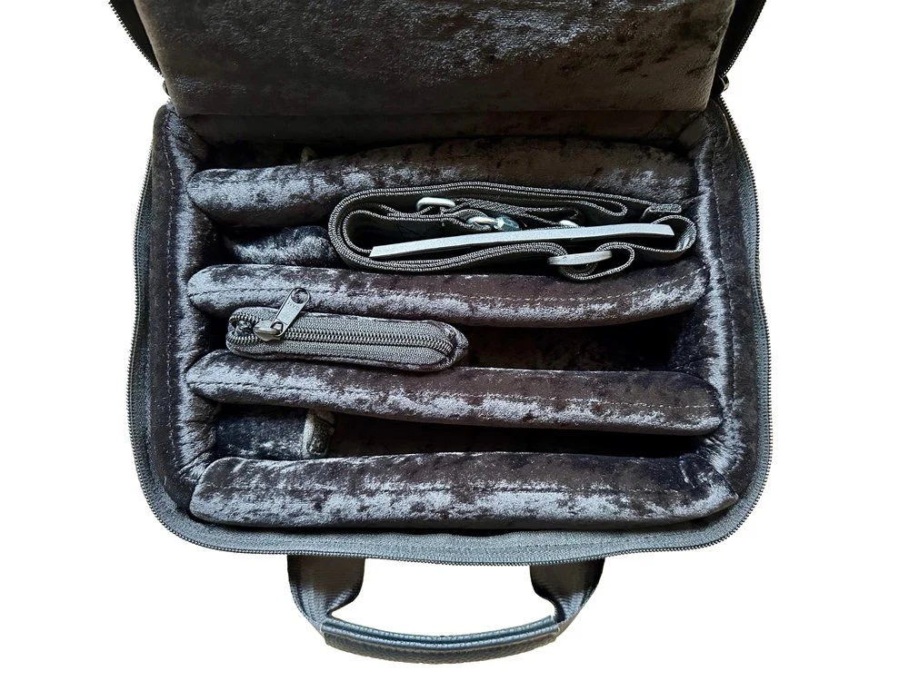 Reed & Squeak Single Square Case Bb or C - Image 8